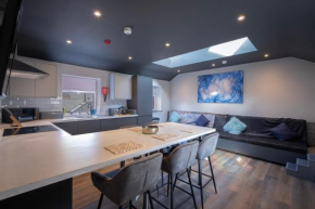 Ocean View Apartments - Sloane